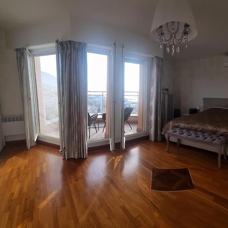 Dernier Etage D'Une Maison 로퀴에브륀캡마르탱 외부 사진